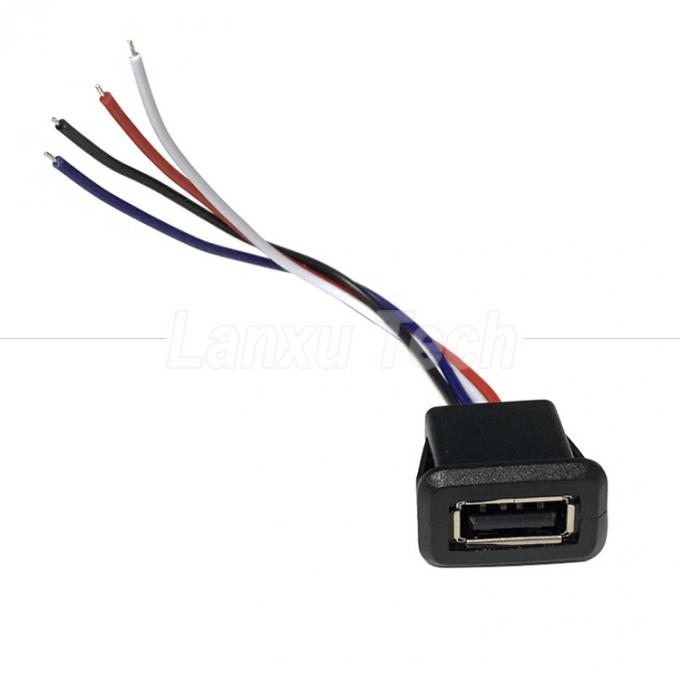 Waterdicht USB-type A Vrouwelijke stopcontact 2 pin draadkabel voor LED-lamp speelgoed 8