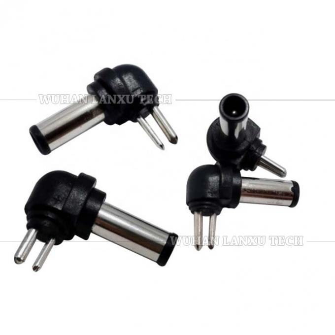 3.5x1.35 4.0x1.7 4.8x1.7 5.5x1.7 5.5x2.1 5.5x2.5 6.3x3.6.0x1.4mm DC-aansluitingsconverter Adapter voor computer 0