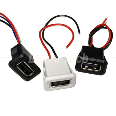 Waterdicht USB-type A Vrouwelijke stopcontact 2 pin draadkabel voor LED-lamp speelgoed