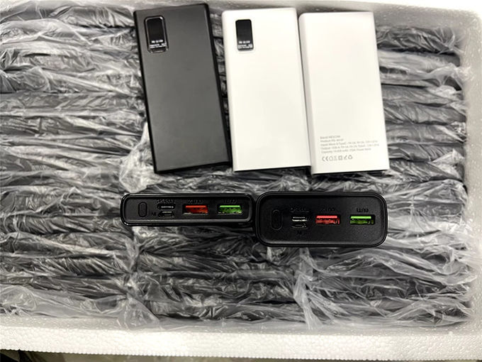 Buiten Draagbare 10000mah PowerBank LED Display PD QC3.0 22.5W Fast Charge Slim Power Banks 10000mAh USB-C Charger voor iphone 15 3